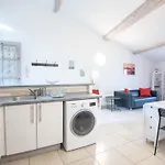 Apartment Domus Arena, Parking, Wifi, Arenes *