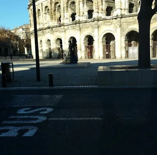 Domus Arena, Parking, Wifi, Arenes